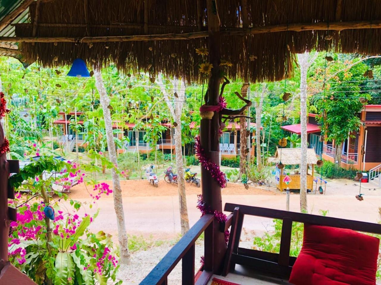 Khum Maikaew Resort Ko Lanta Kültér fotó